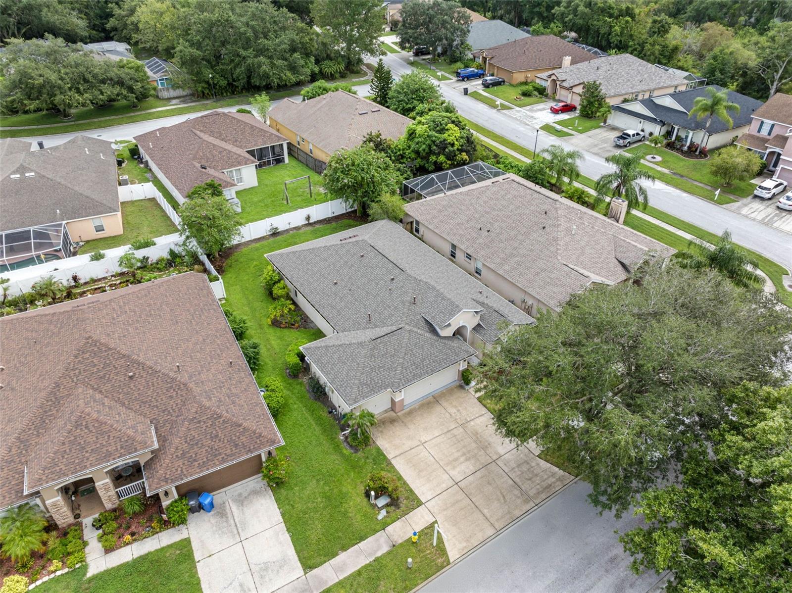 Image 8 of 66 For 18203 Collridge Drive