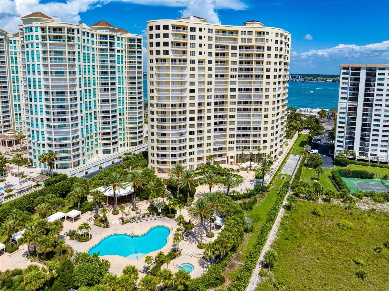 Listing photo id 27 for 1200 Gulf Boulevard 105