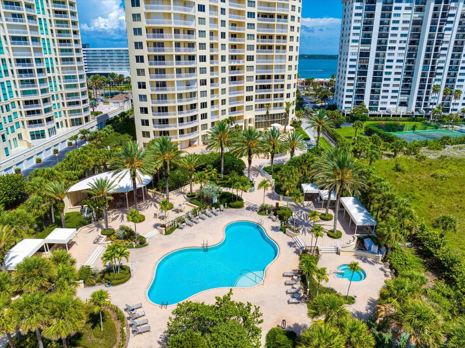 Listing photo id 84 for 1200 Gulf Boulevard 105