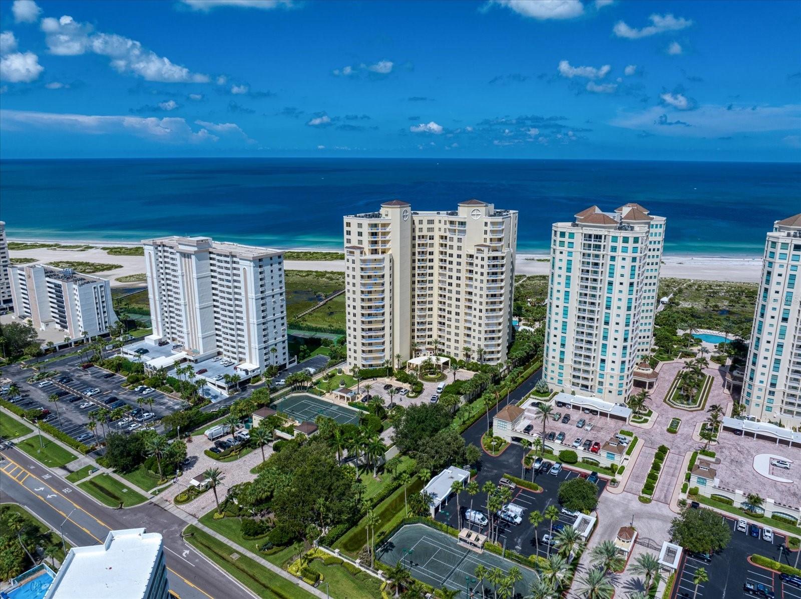 Listing photo id 86 for 1200 Gulf Boulevard 105