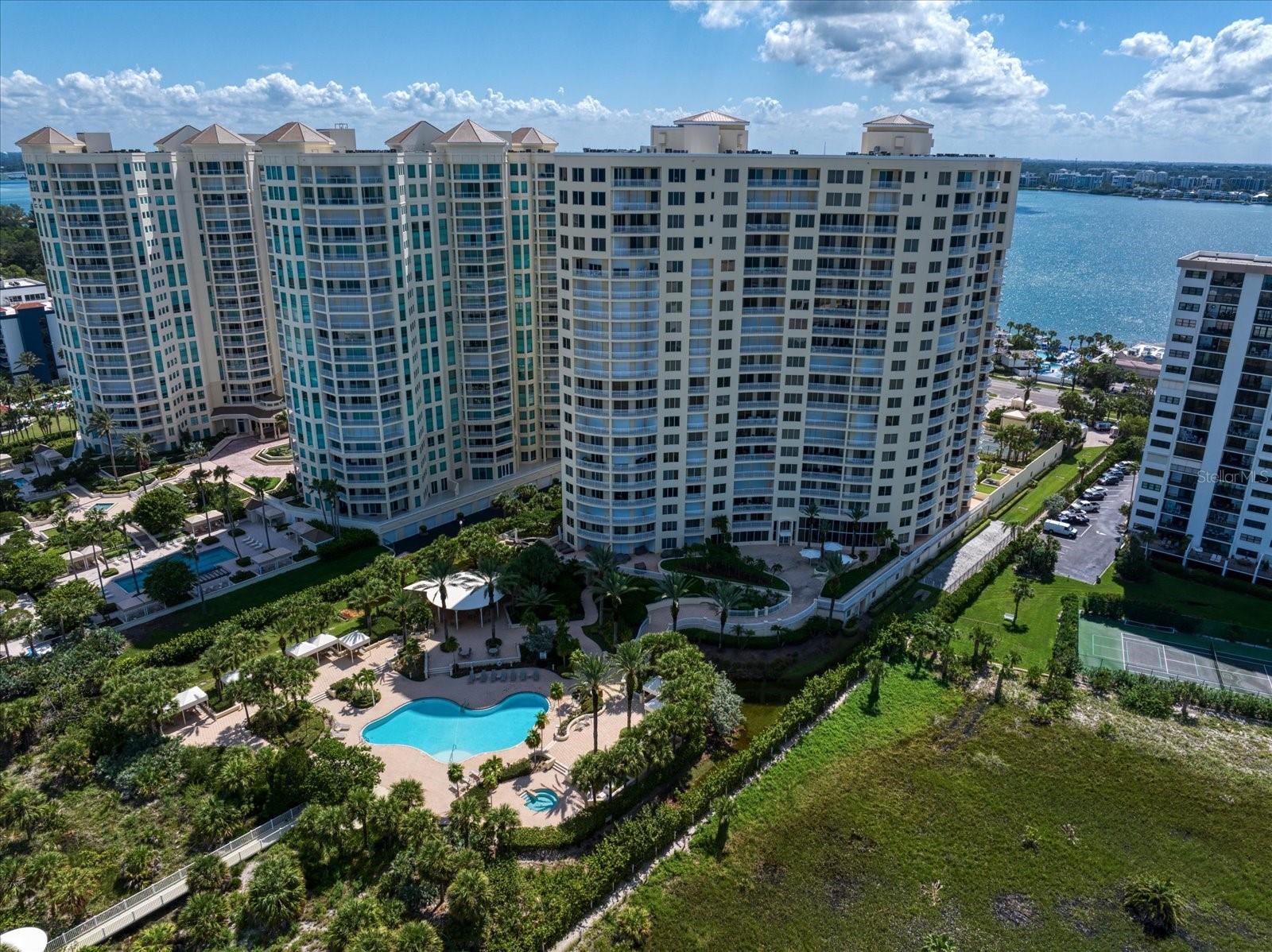 Listing photo id 88 for 1200 Gulf Boulevard 105