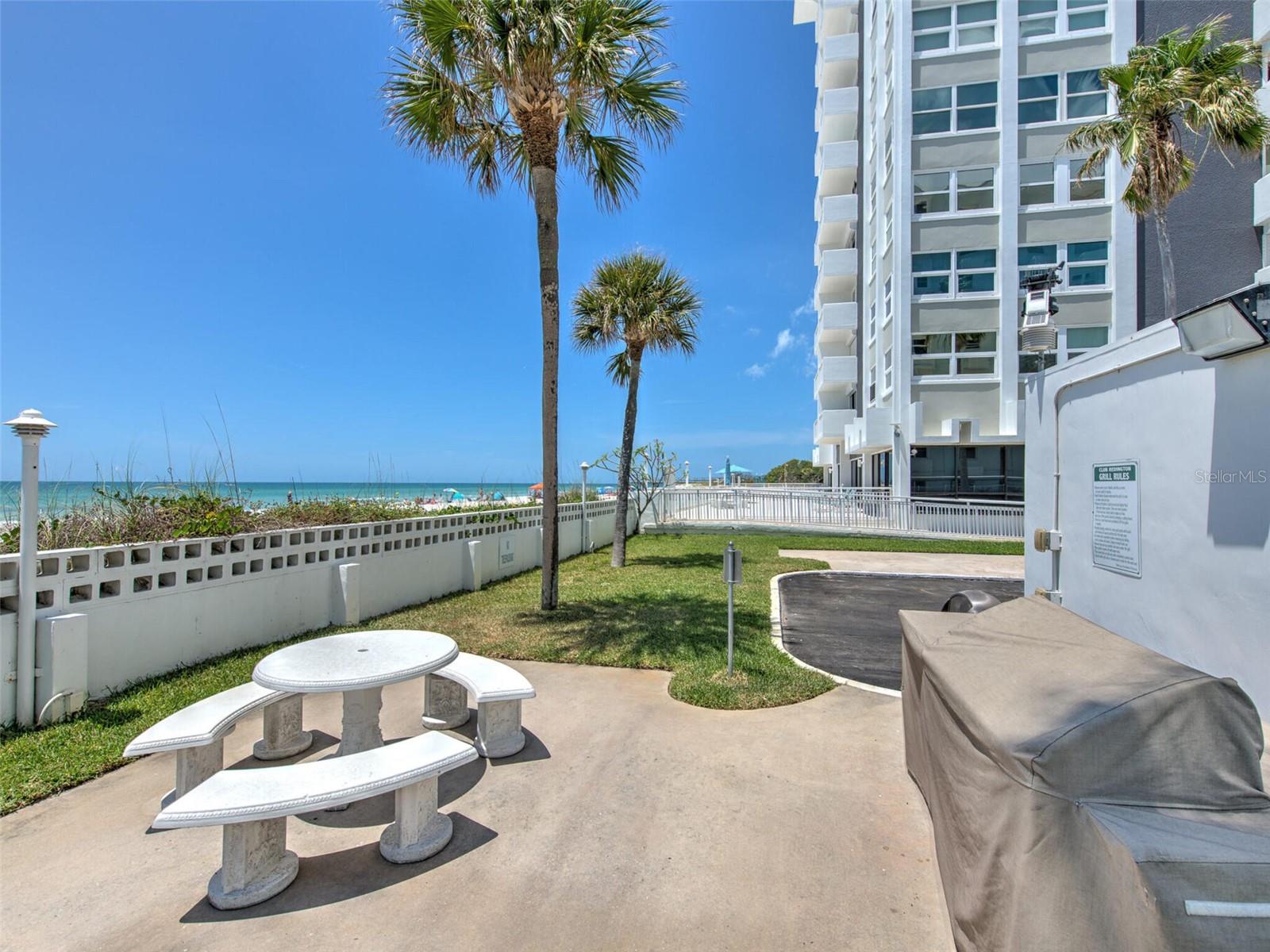 Image 59 of 61 For 17408 Gulf Boulevard 403