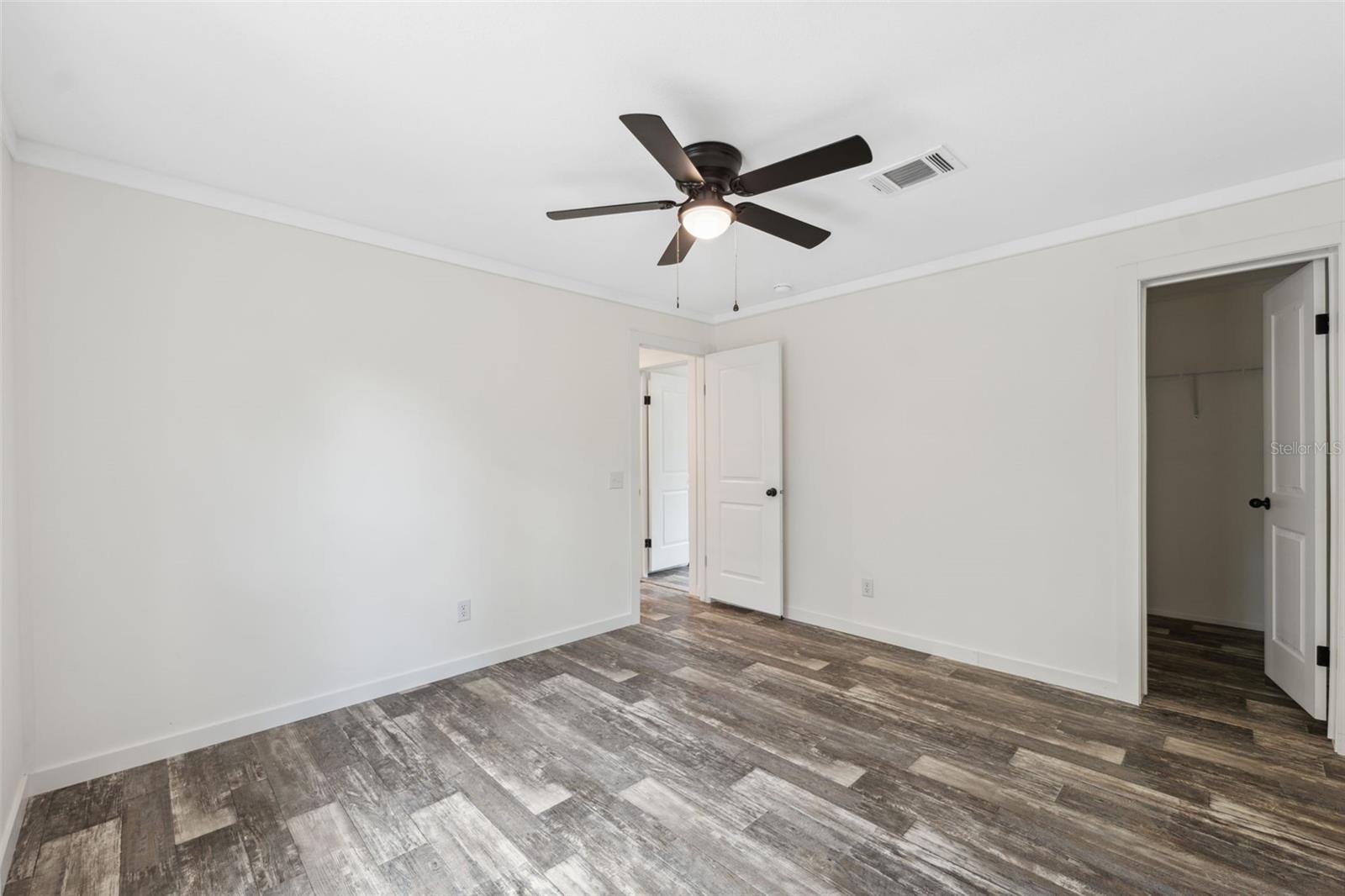 Image 38 of 48 For 3301 Timberwood Road