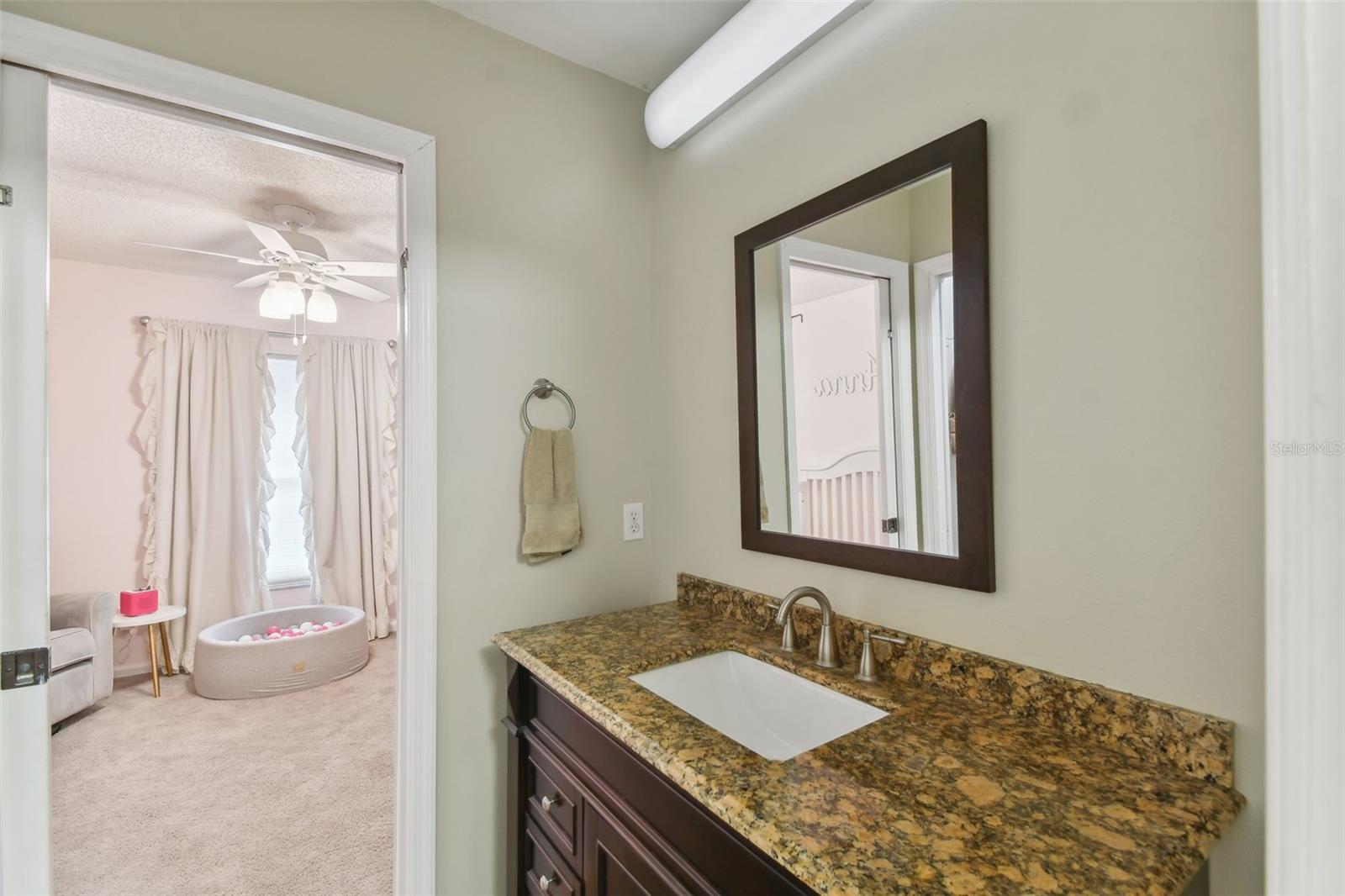 Listing photo id 22 for 5032 Cypress Trace Drive