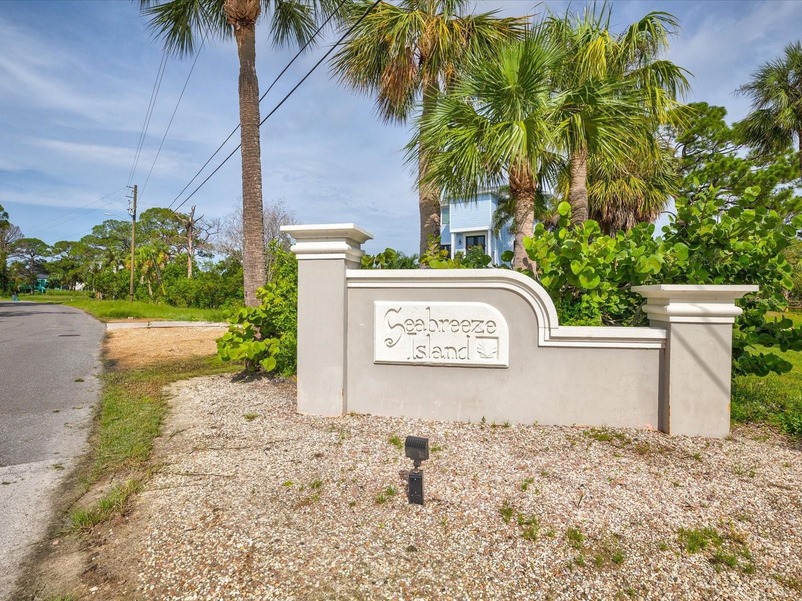 Details for Sea Breeze Drive, TARPON SPRINGS, FL 34689