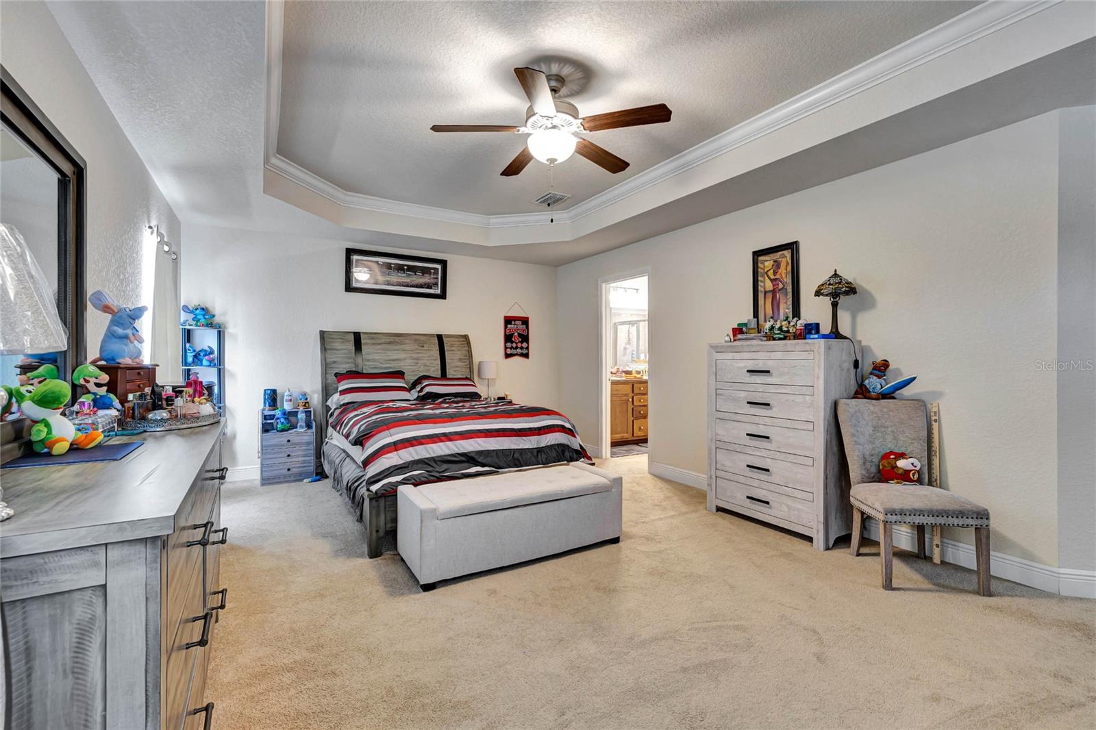 Listing photo id 17 for 4448 2nd Court