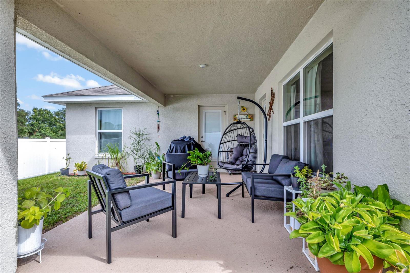 Listing photo id 23 for 4448 2nd Court
