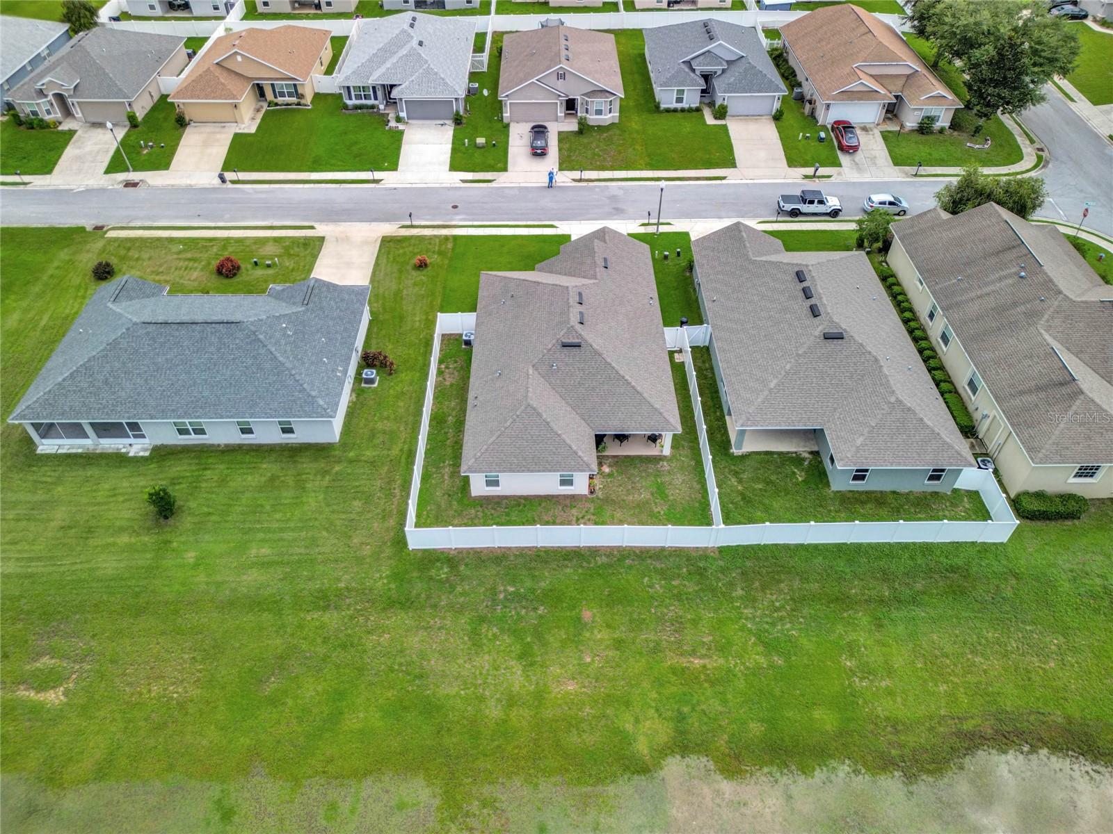 Listing photo id 36 for 4448 2nd Court