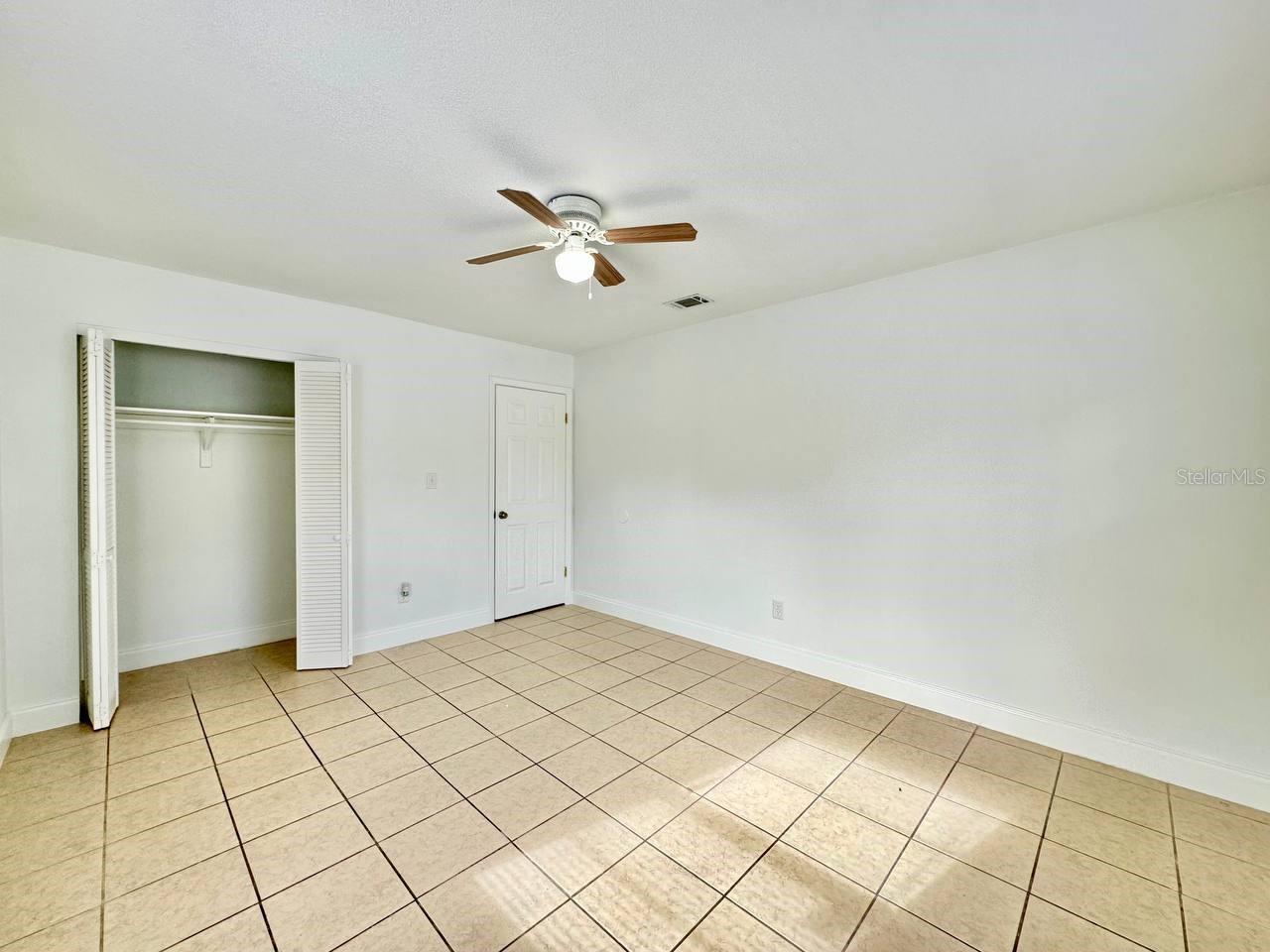 Image 15 of 18 For 6333 Macdill Avenue A