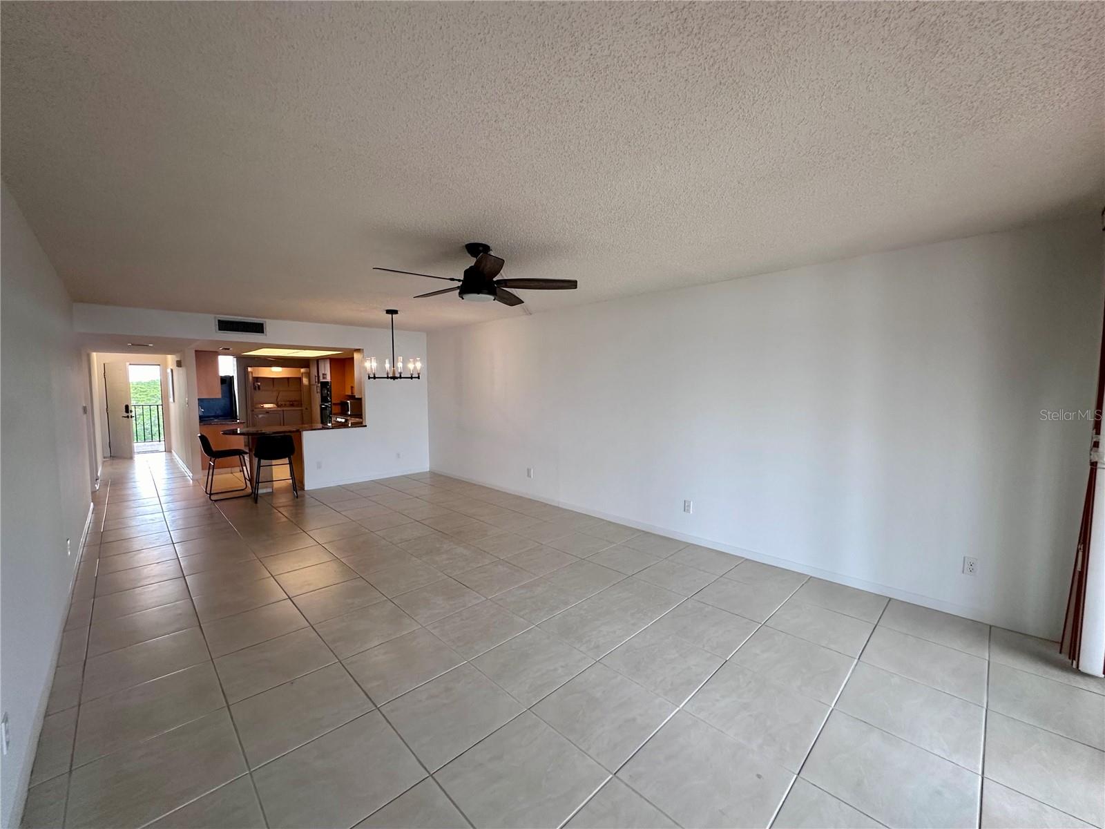 Image 13 of 65 For 7037 Sunset Drive S 602