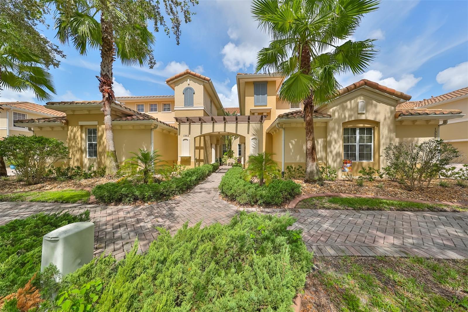 Details for 1359 Emerald Dunes Drive, SUN CITY CENTER, FL 33573