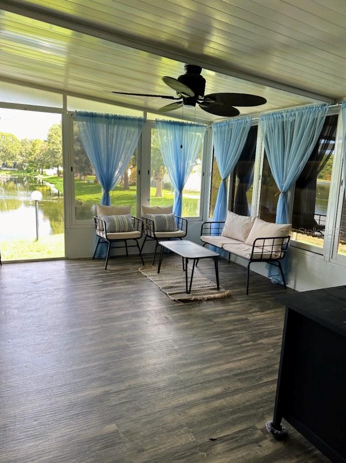 Image 36 of 41 For 1001 Starkey Road 358