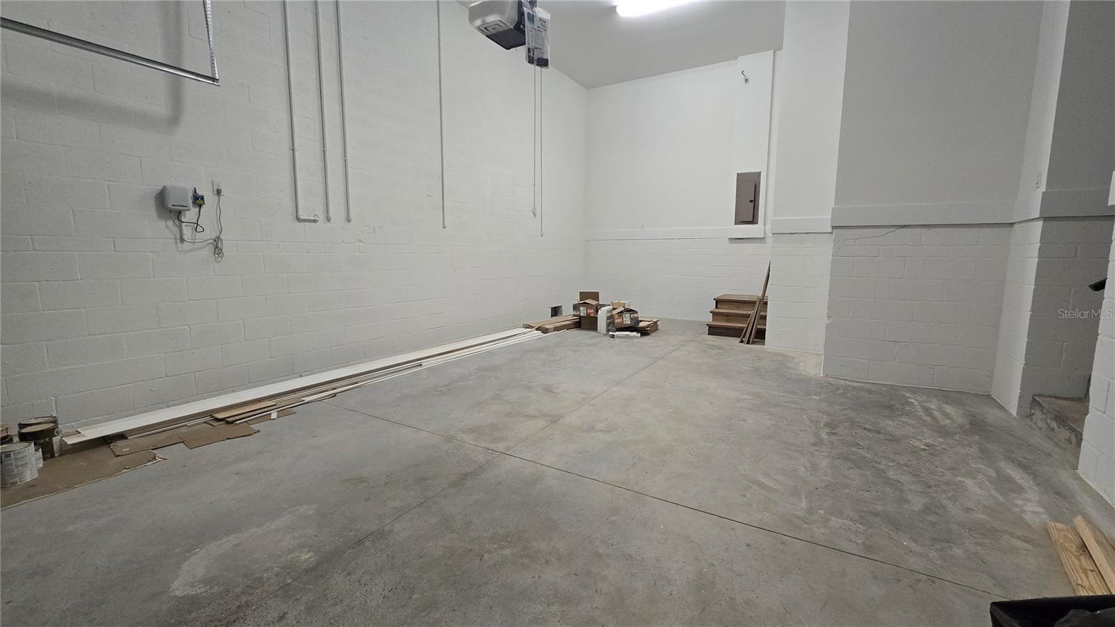 Image 39 of 40 For 610 Ontario Avenue