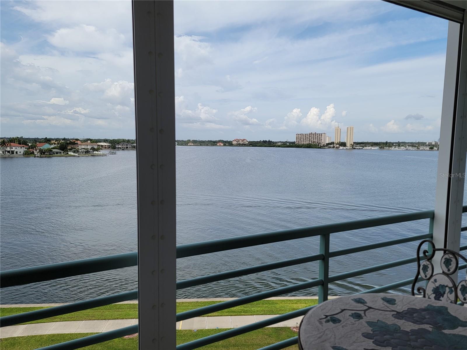 Image 3 of 61 For 8041 Sailboat Key Boulevard S 402