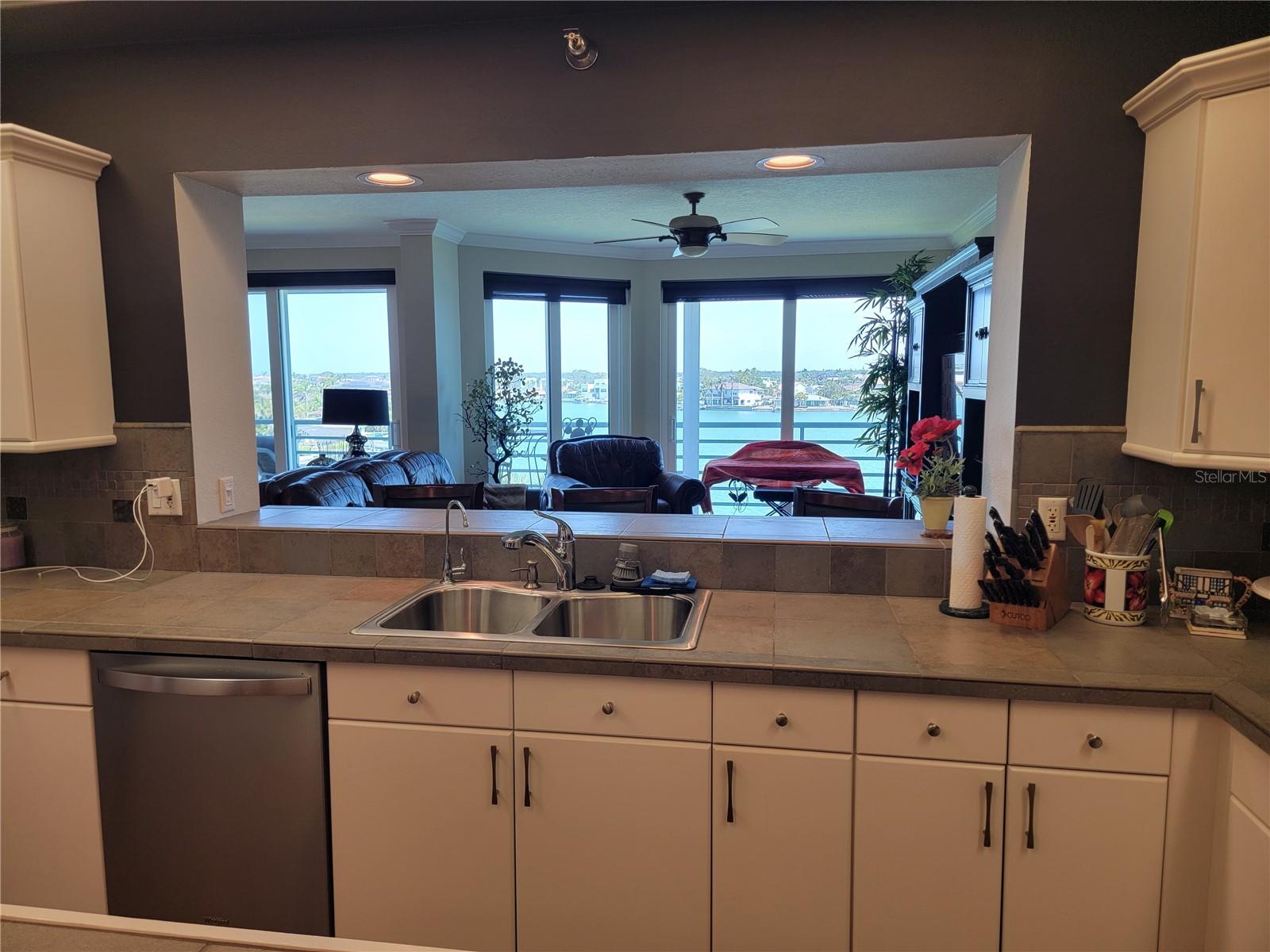 Image 60 of 61 For 8041 Sailboat Key Boulevard S 402