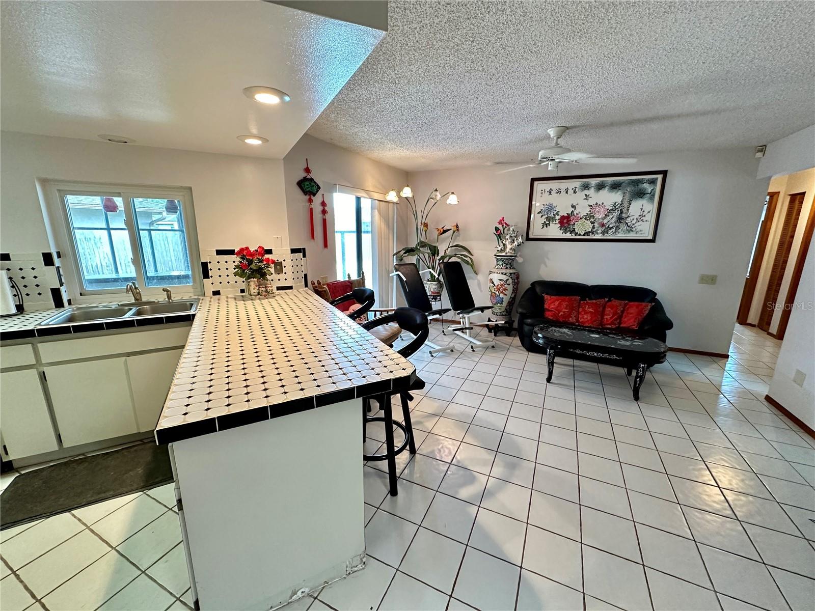 Listing photo id 24 for 1728 Lagoon Circle