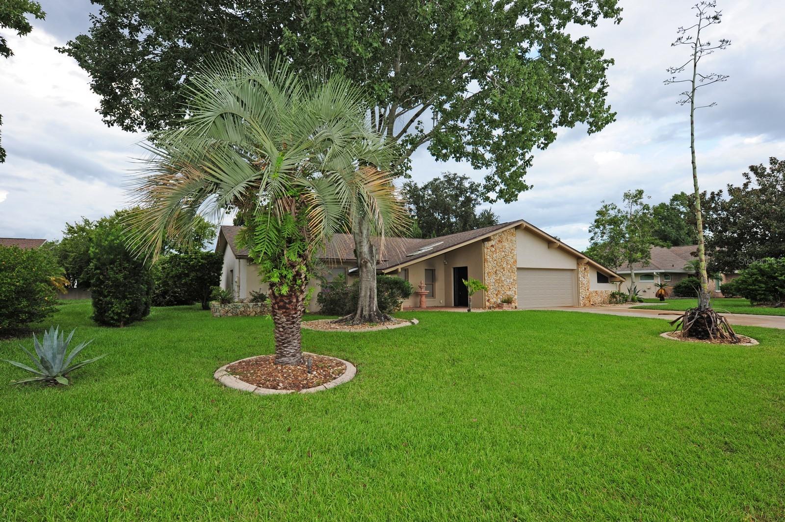 Image 41 of 42 For 1889 Seclusion Drive