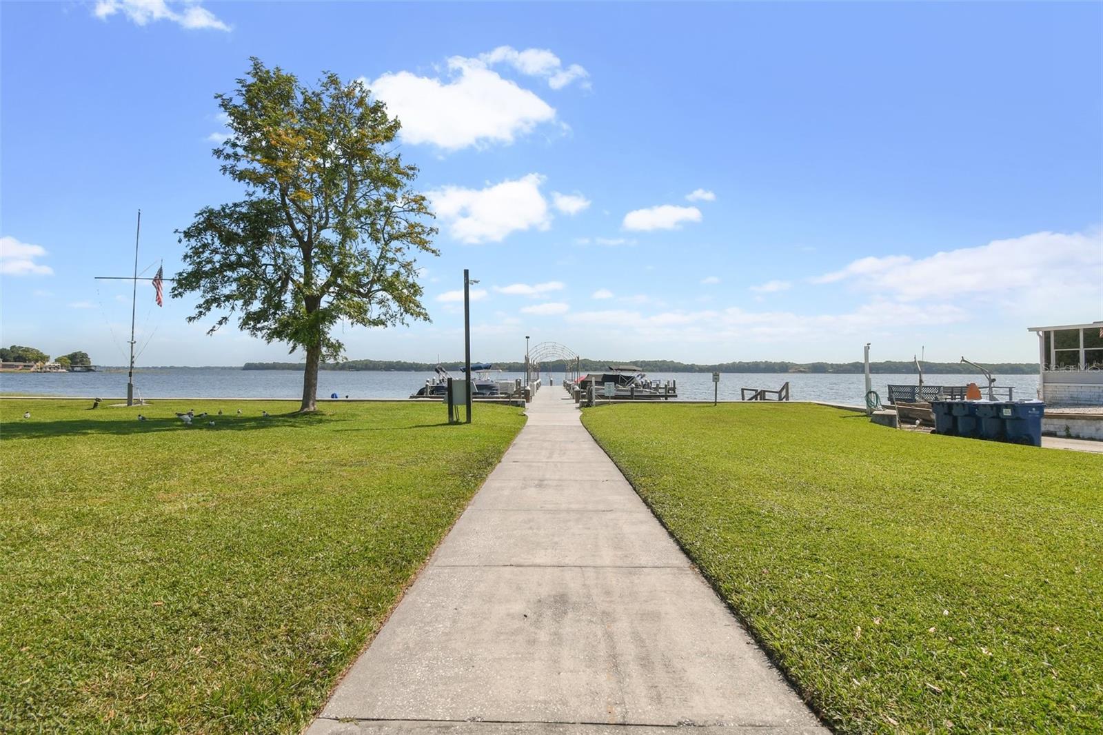 Image 77 of 79 For 263 Lake Tarpon Drive 18