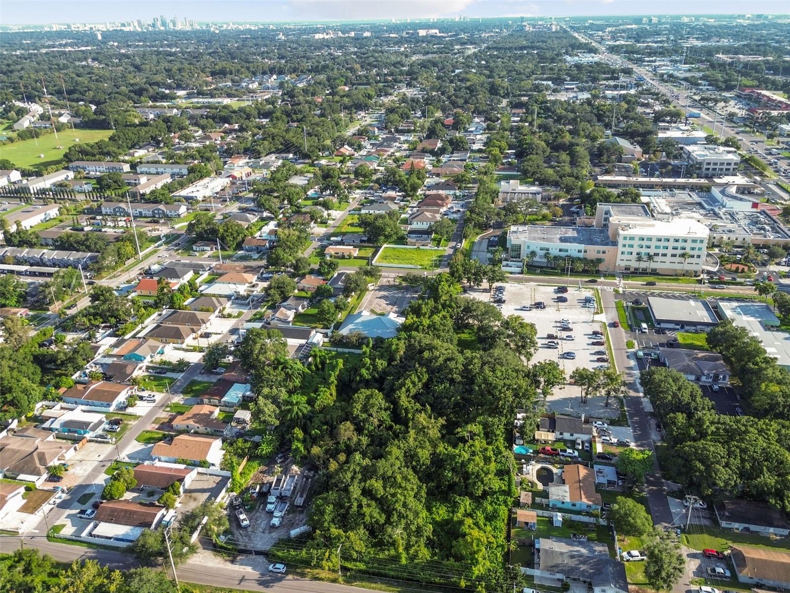 Listing photo id 25 for 3672 Broad Street