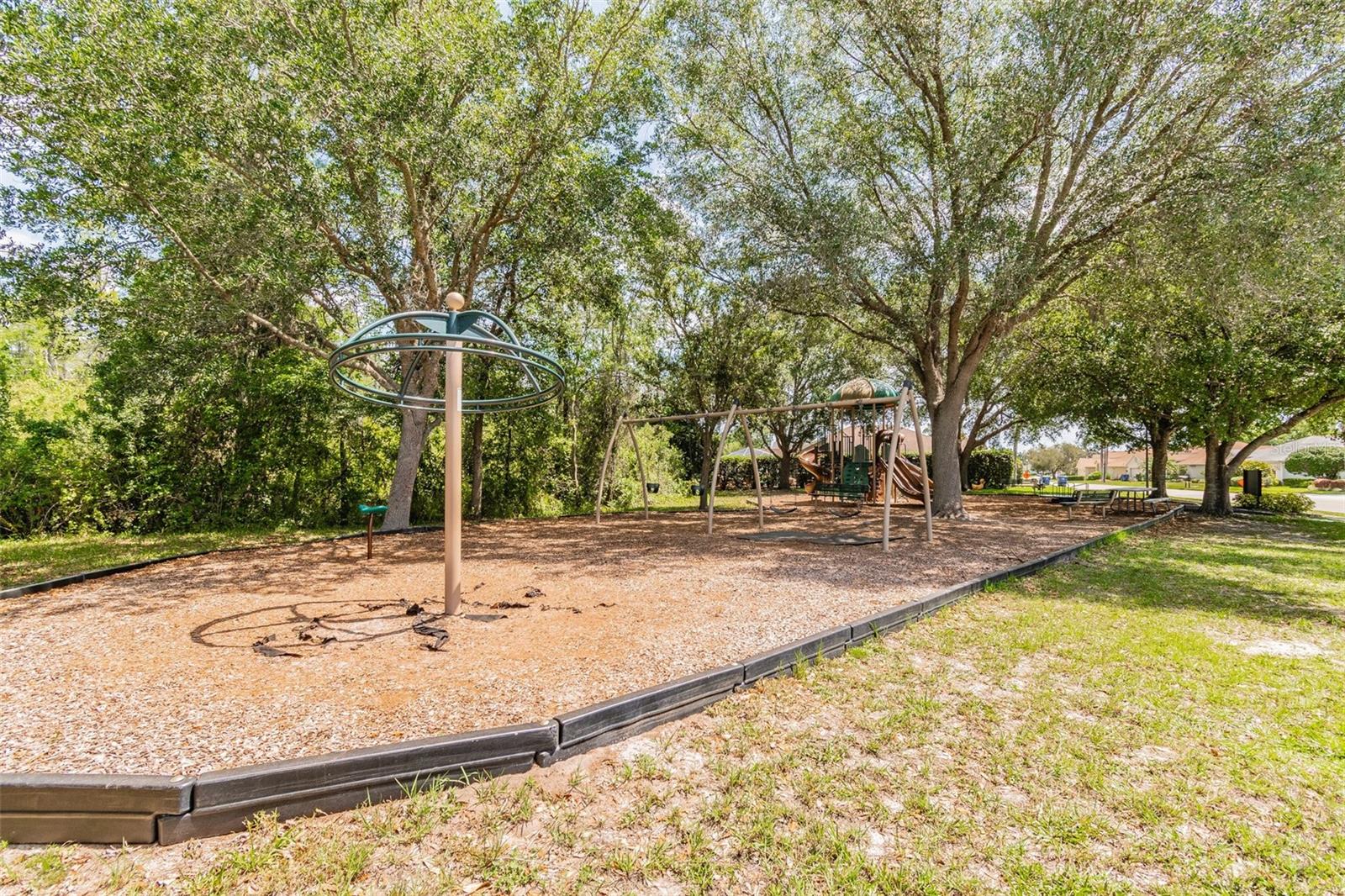 Listing photo id 55 for 1022 Arlinbrook Drive