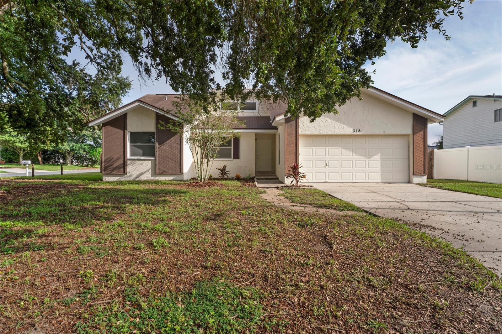 Details for 318 Montebello Court, LAKELAND, FL 33809