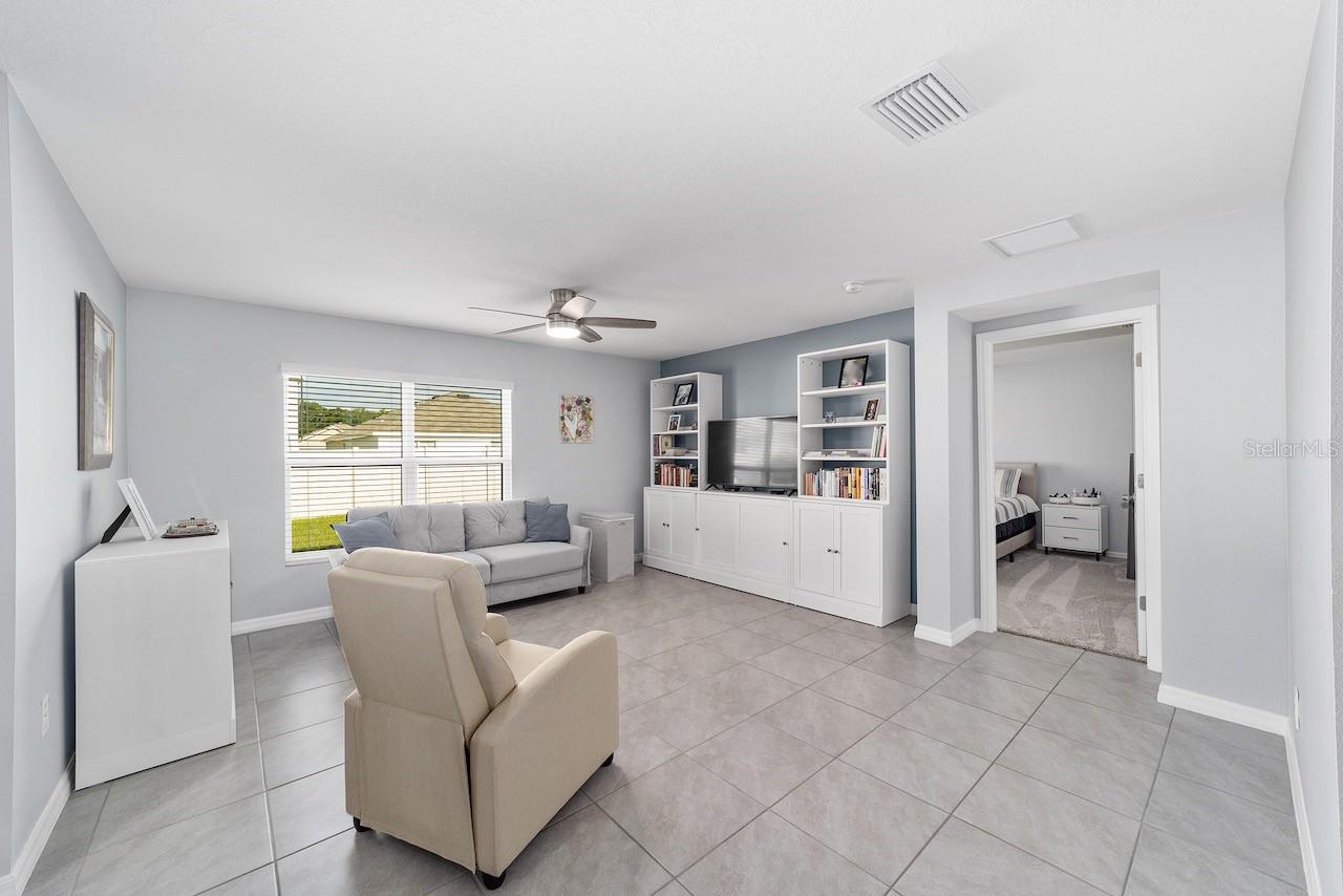 Image 10 of 53 For 684 65th Terrace