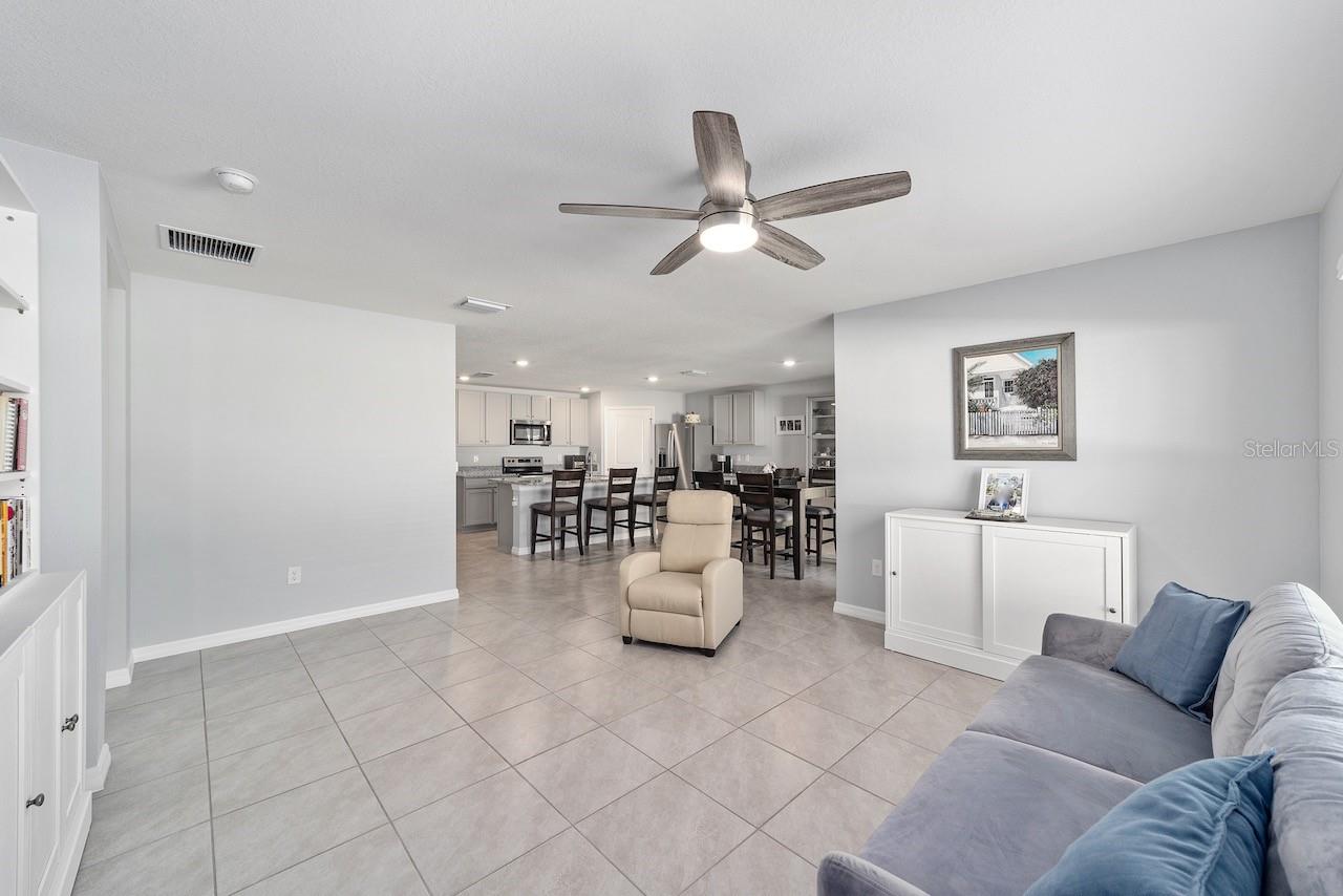 Image 12 of 53 For 684 65th Terrace