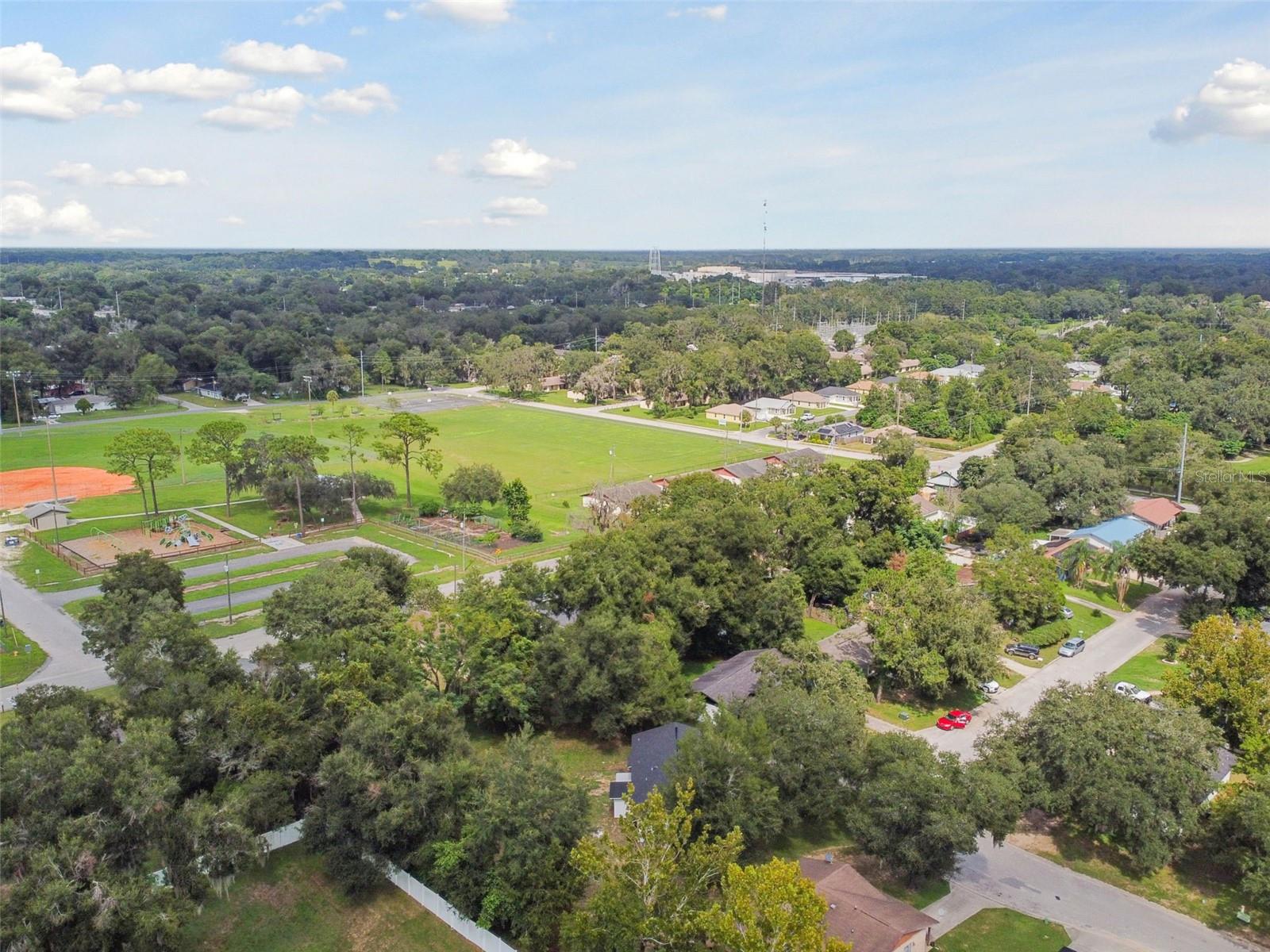 Image 63 of 70 For 37134 Goldenrod Court