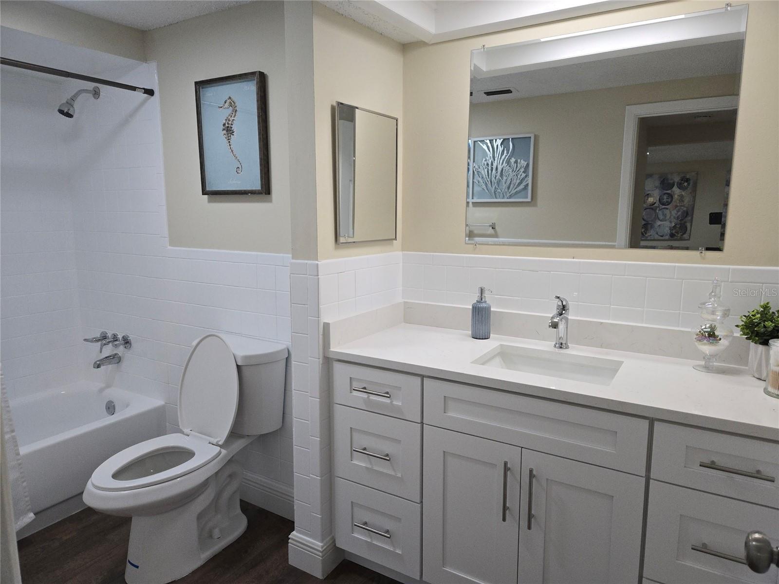 Listing photo id 26 for 11618 Meredith Lane