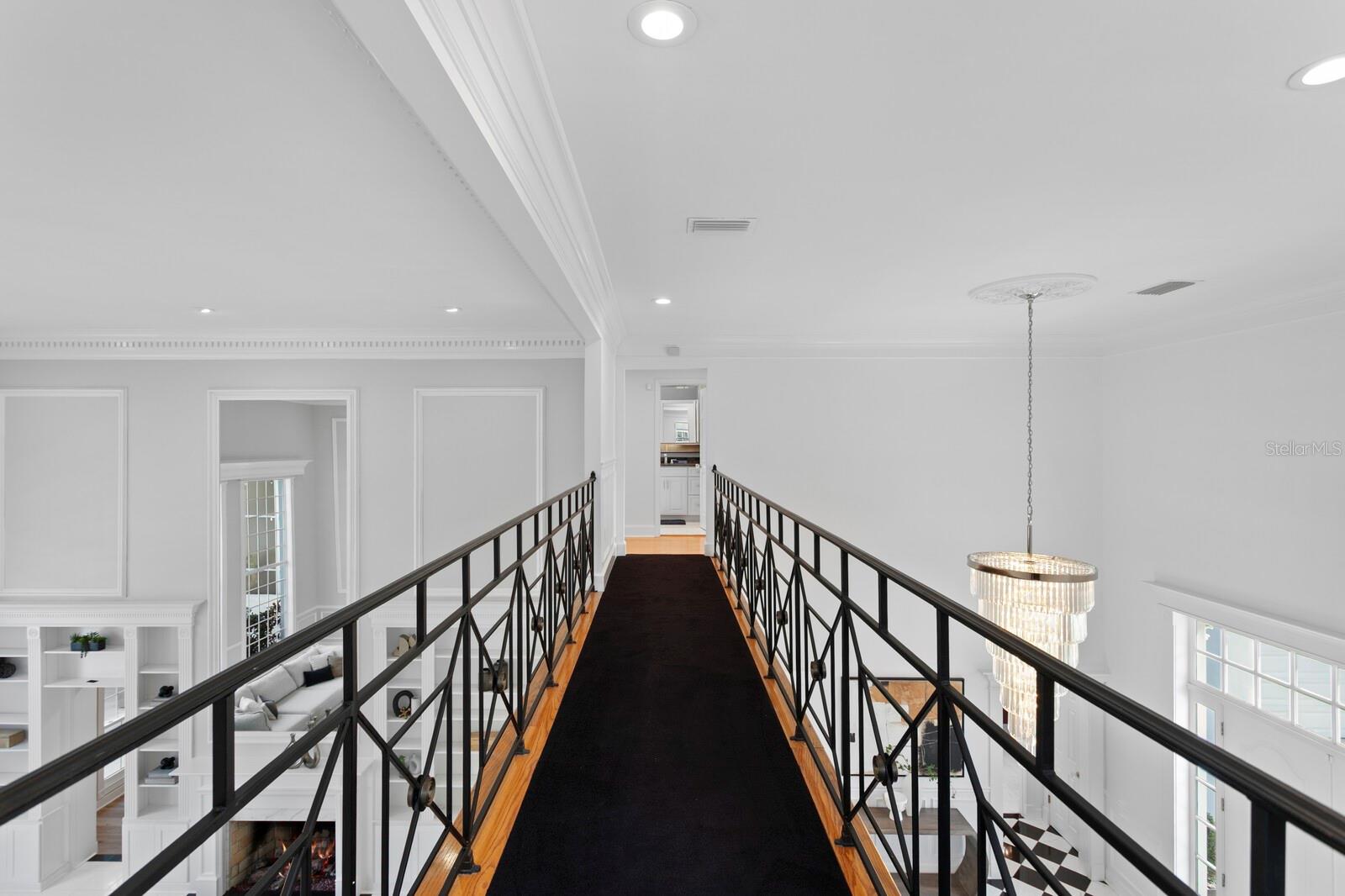 Listing photo id 41 for 45 Adalia Avenue