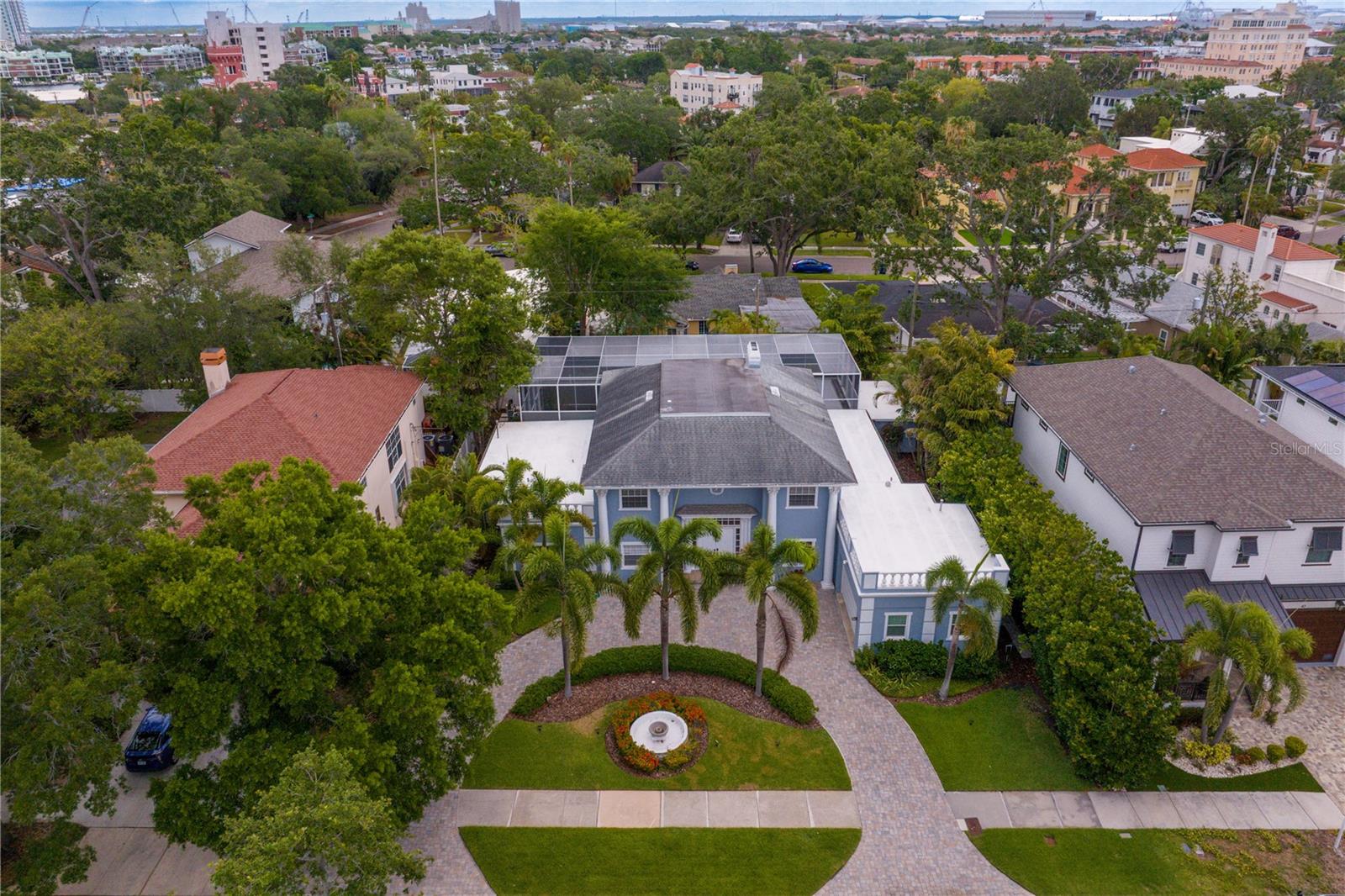 Listing photo id 58 for 45 Adalia Avenue