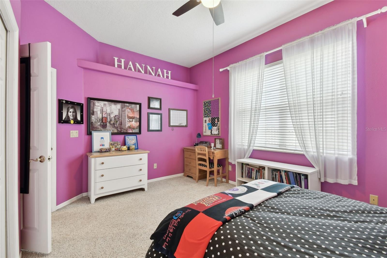 Listing photo id 27 for 16001 Langhorne Court