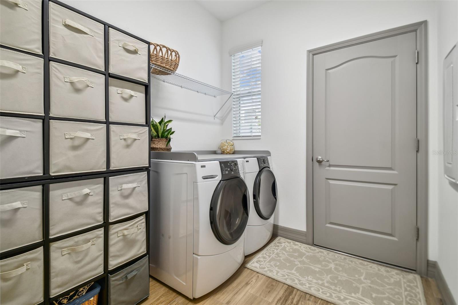 Image 44 of 51 For 281 Villa Corte Drive