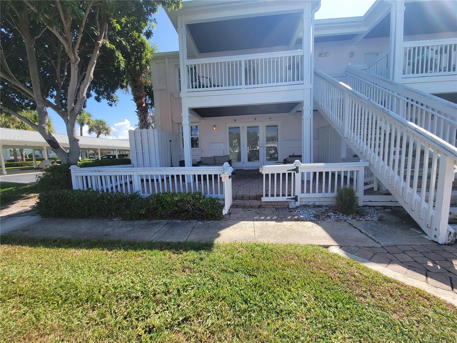 Image 17 of 35 For 4827 Coquina Key Drive Se B