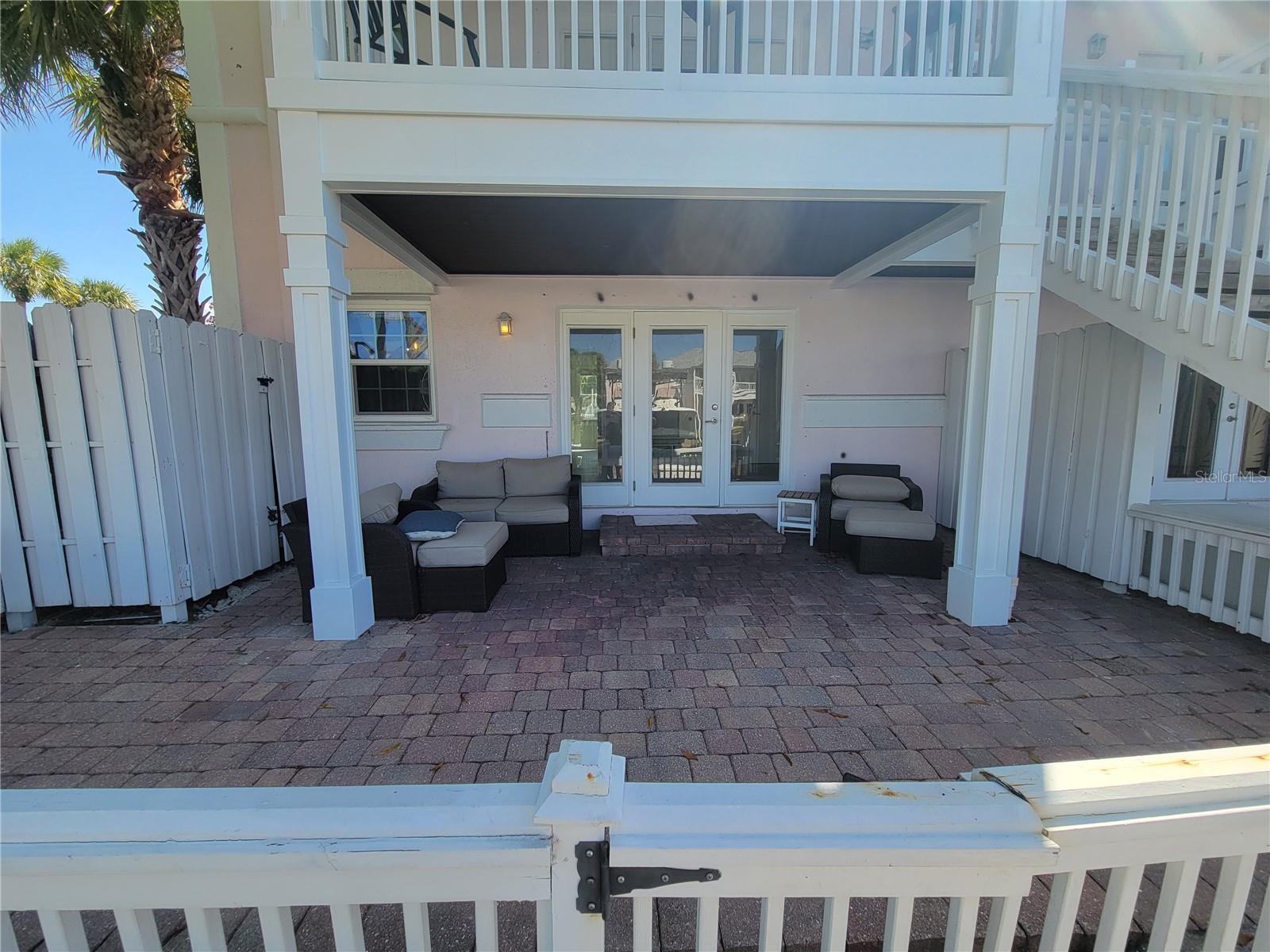 Image 2 of 35 For 4827 Coquina Key Drive Se B