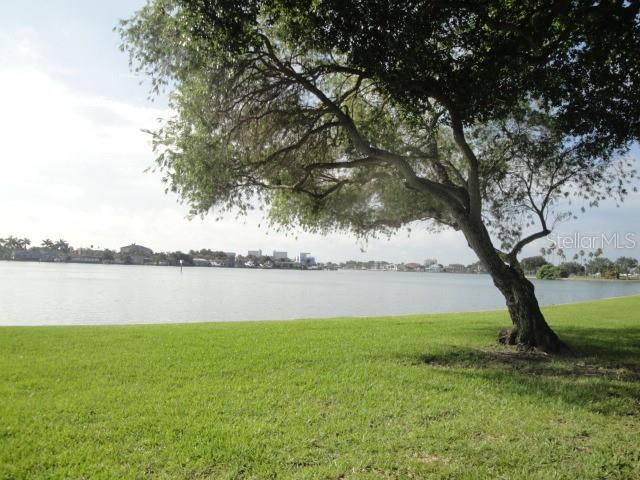 Image 28 of 32 For 500 Treasure Island Causeway 202