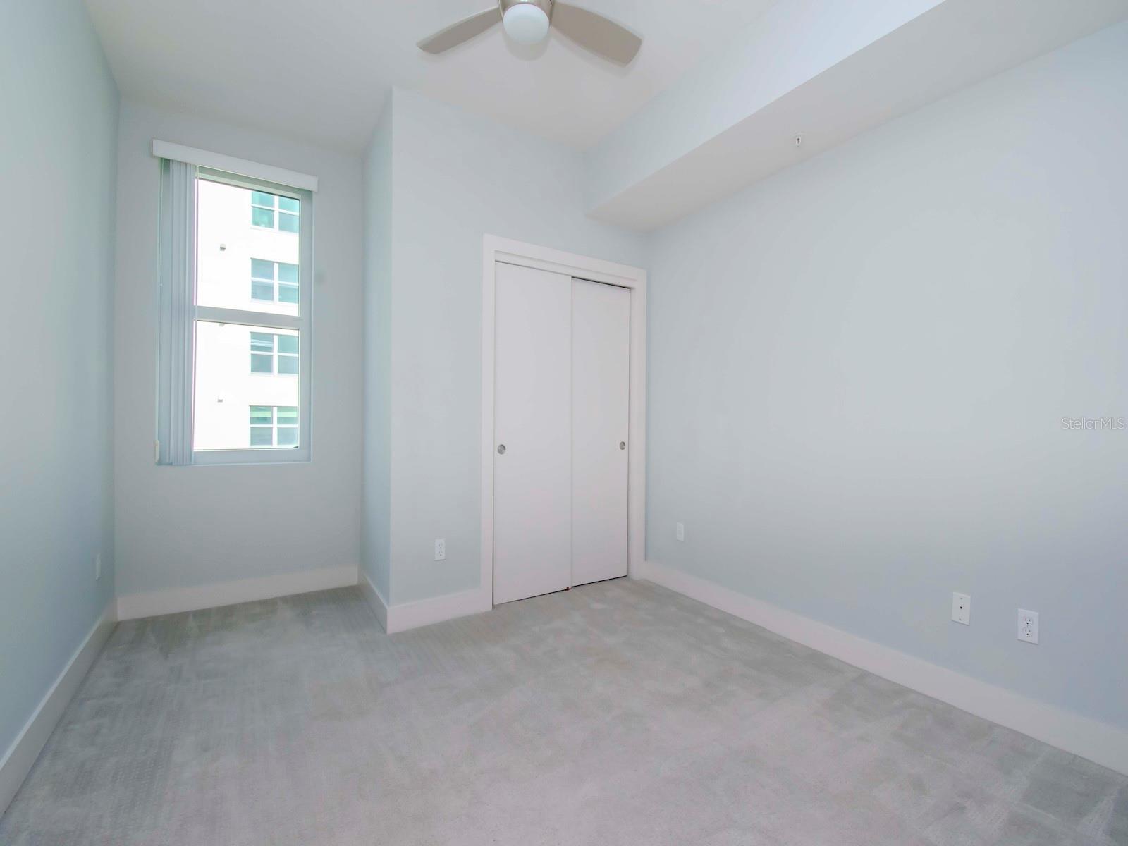 Listing photo id 17 for 1208 Kennedy Boulevard 715