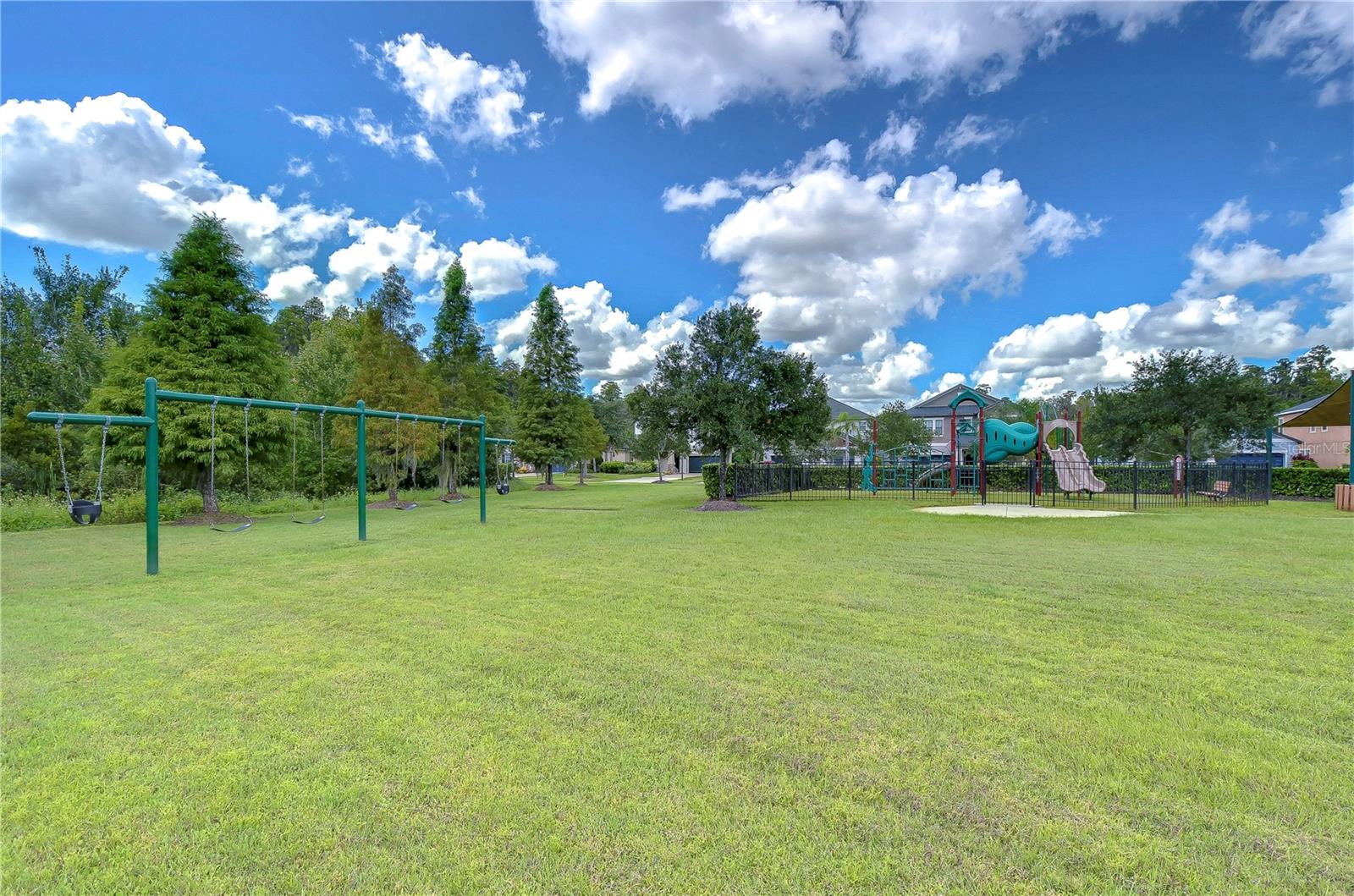 Listing photo id 48 for 19462 Paddock View Drive