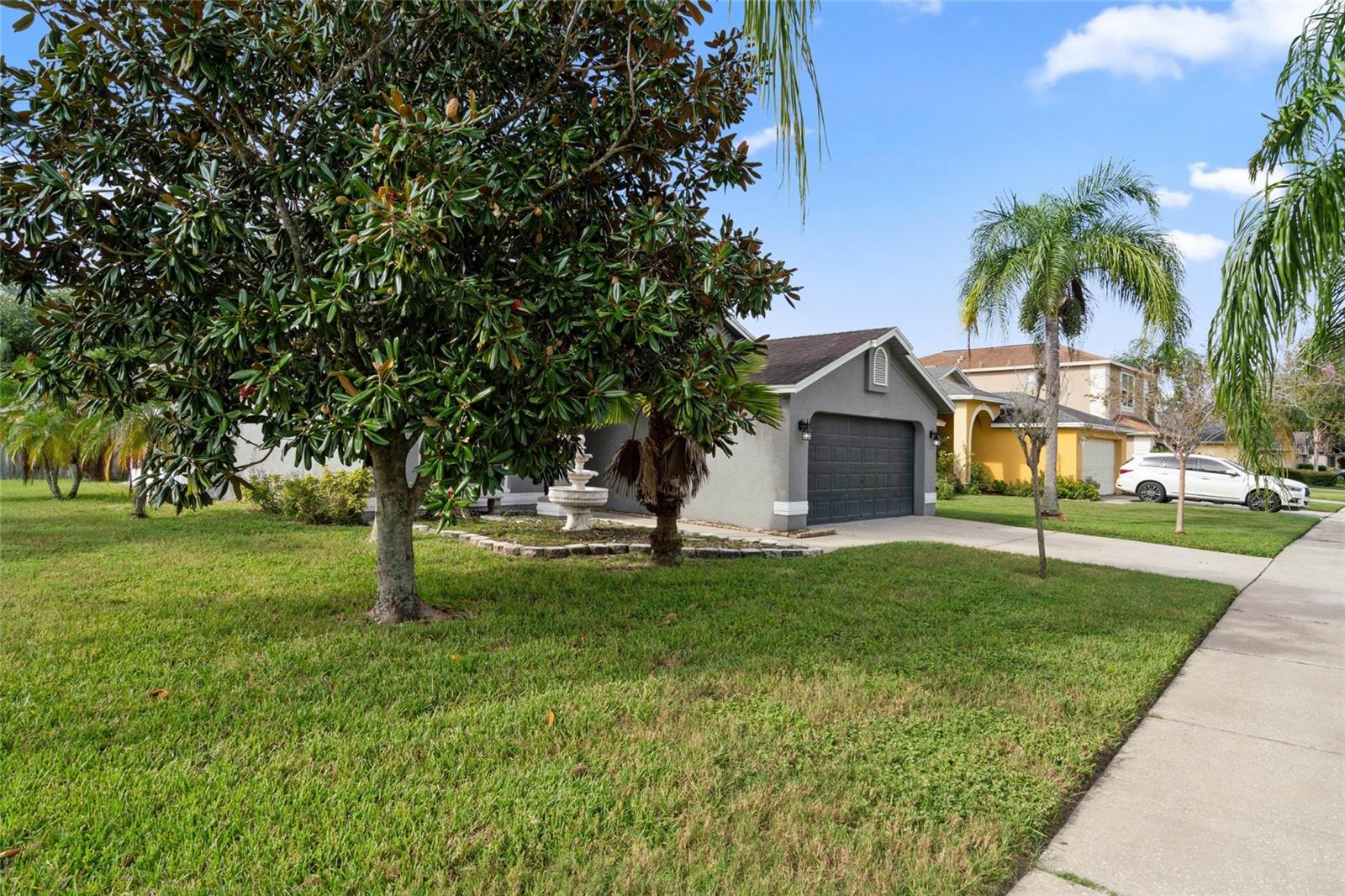 Image 8 of 39 For 11202 Clayridge Drive