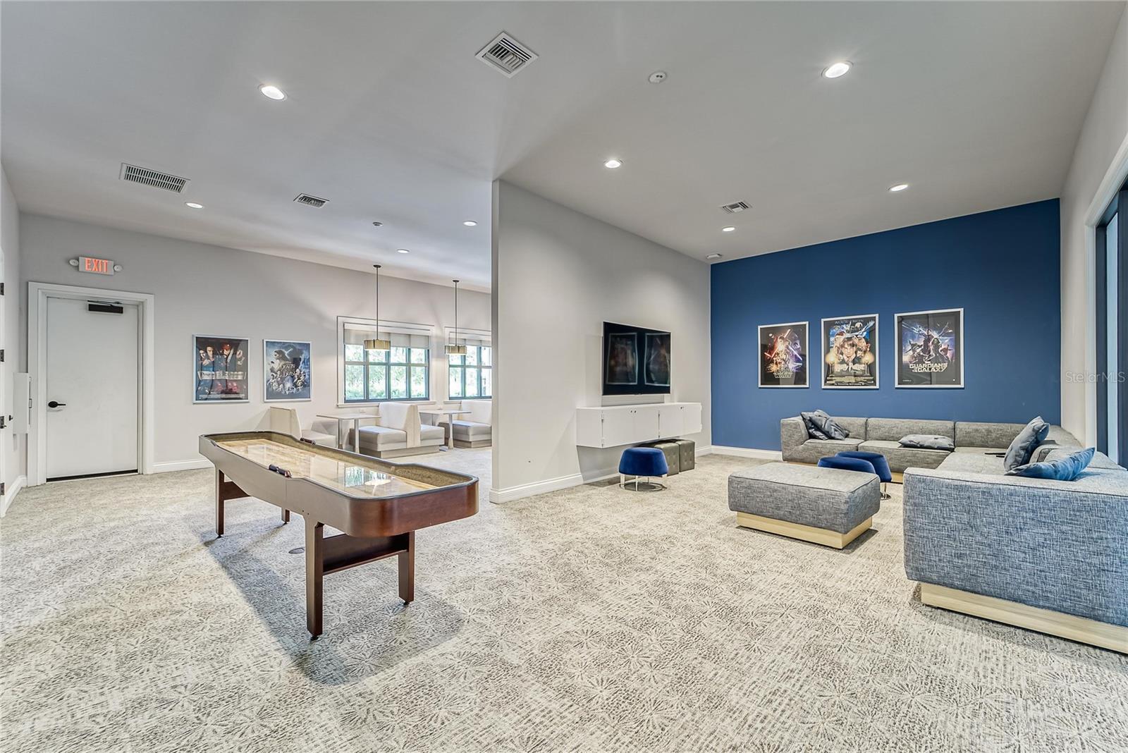 Listing photo id 78 for 7602 Paradiso Drive