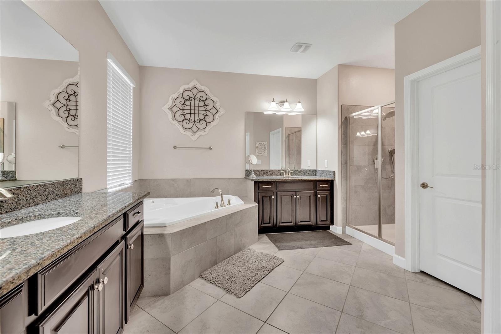 Listing photo id 22 for 10908 Great Cormorant Drive