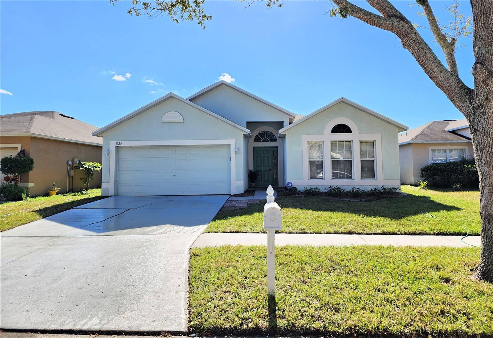 Details for 6925 Crown Lake Drive, GIBSONTON, FL 33534