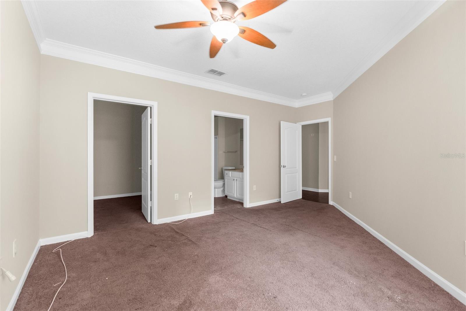 Image 14 of 18 For 18118 Villa Creek Drive 18118