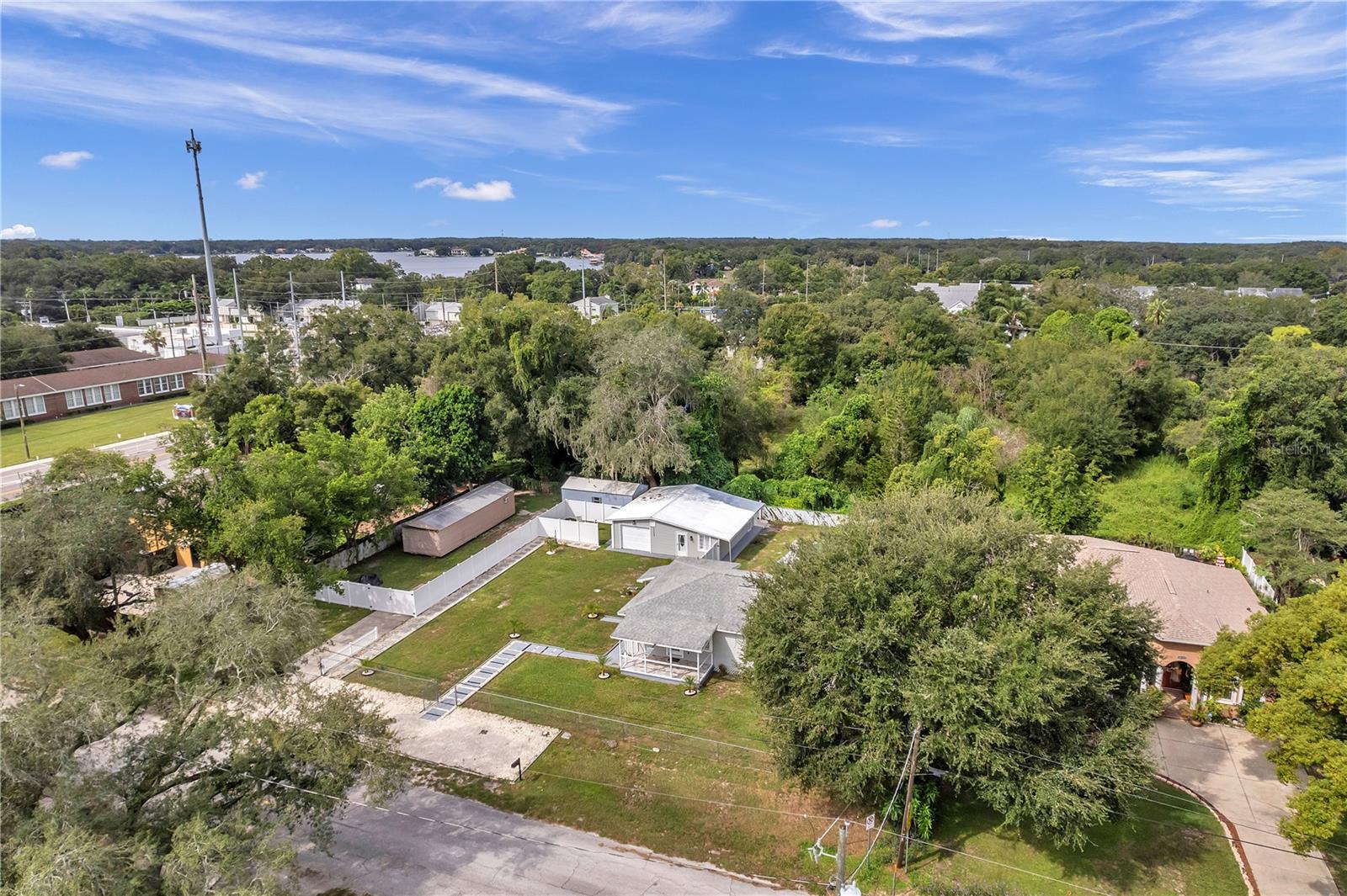 Image 86 of 89 For 12304 Oakleaf Avenue