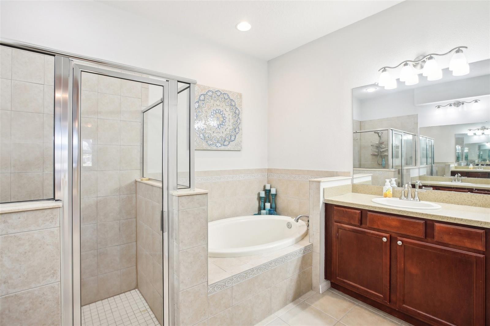 Listing photo id 29 for 11807 Summer Springs Drive