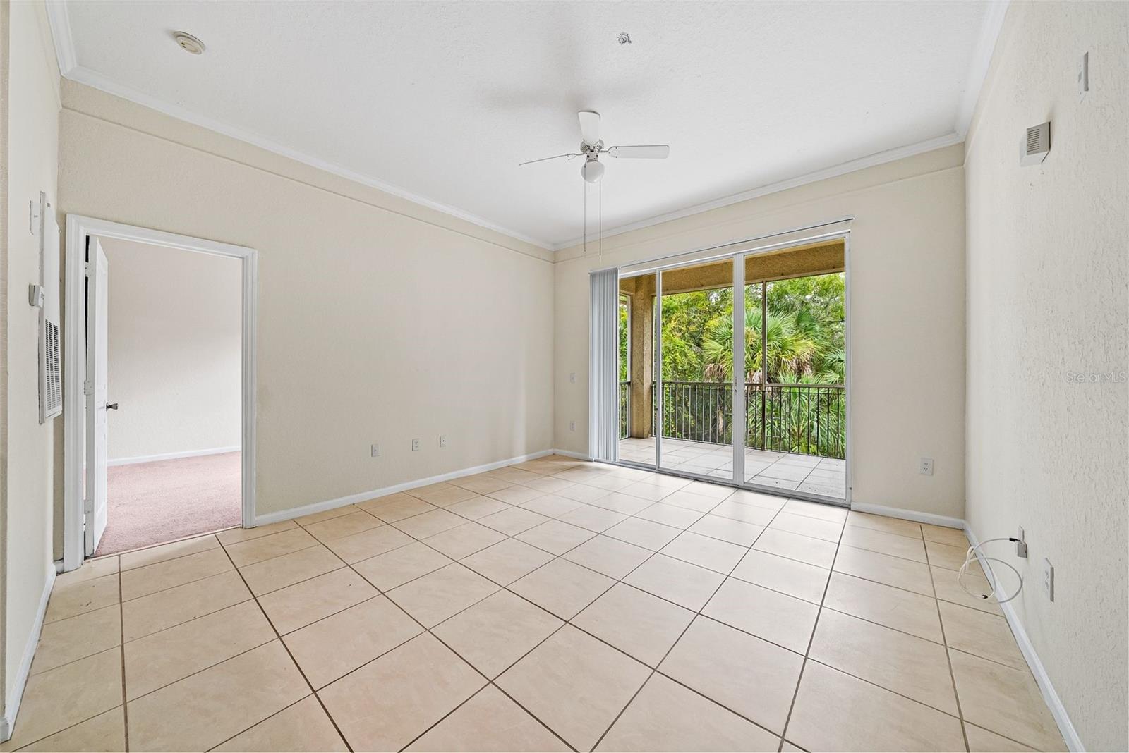 Image 11 of 31 For 17112 Carrington Park Drive 922