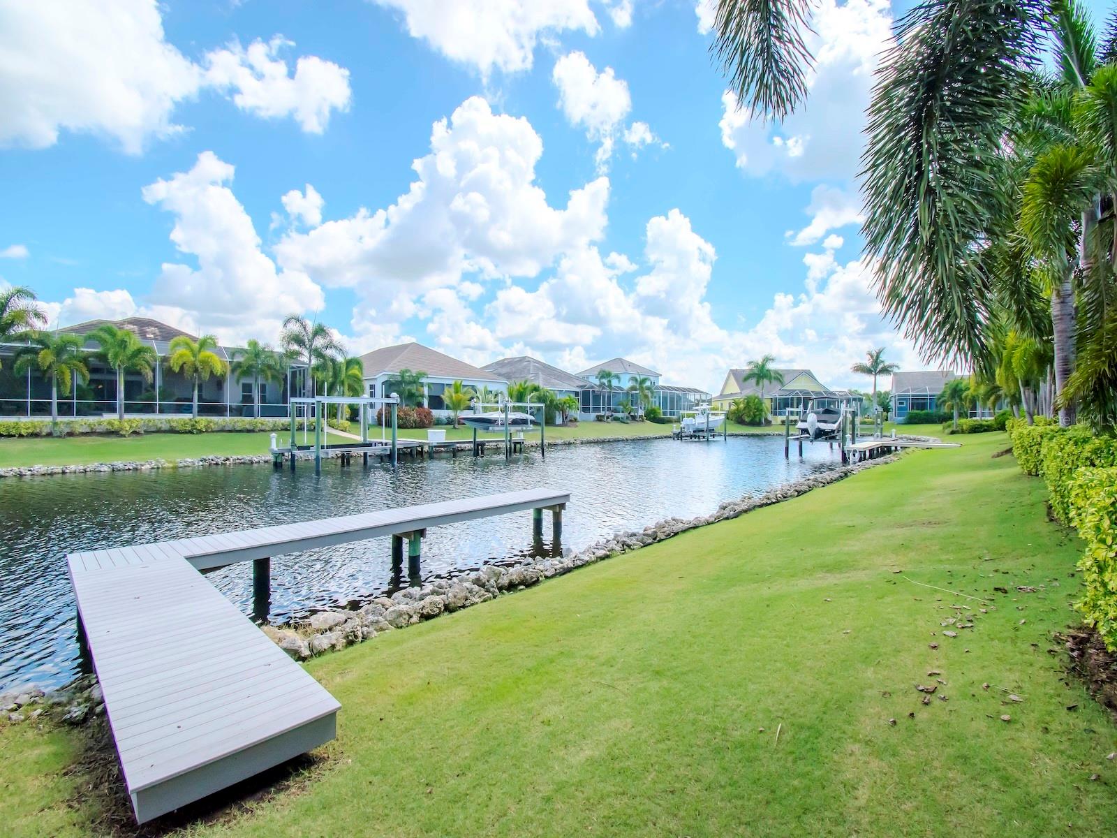 Listing photo id 36 for 717 Manns Harbor Drive