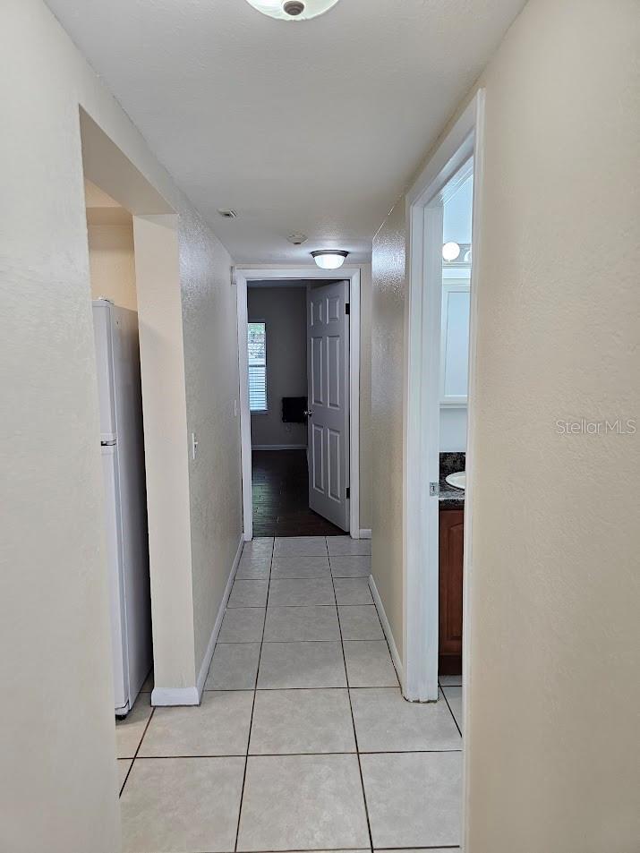 Image 10 of 19 For 5440 Macdill Avenue 1d