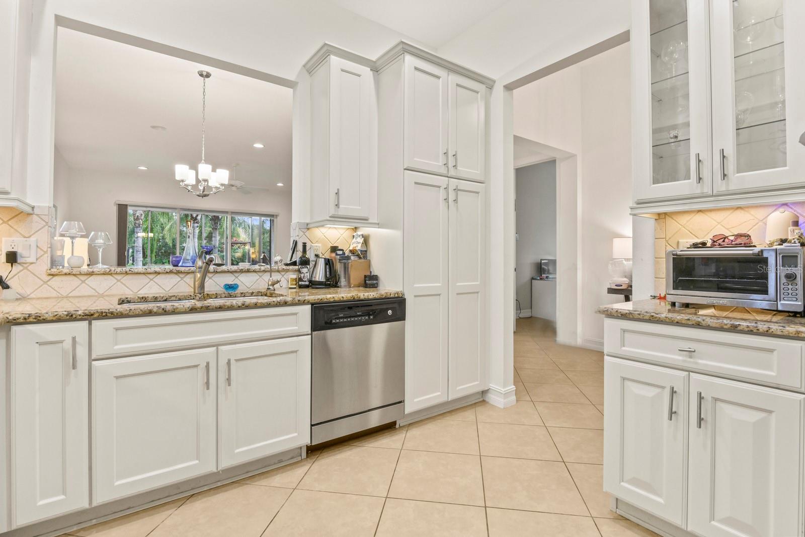Image 9 of 29 For 15911 Cobble Mill Drive