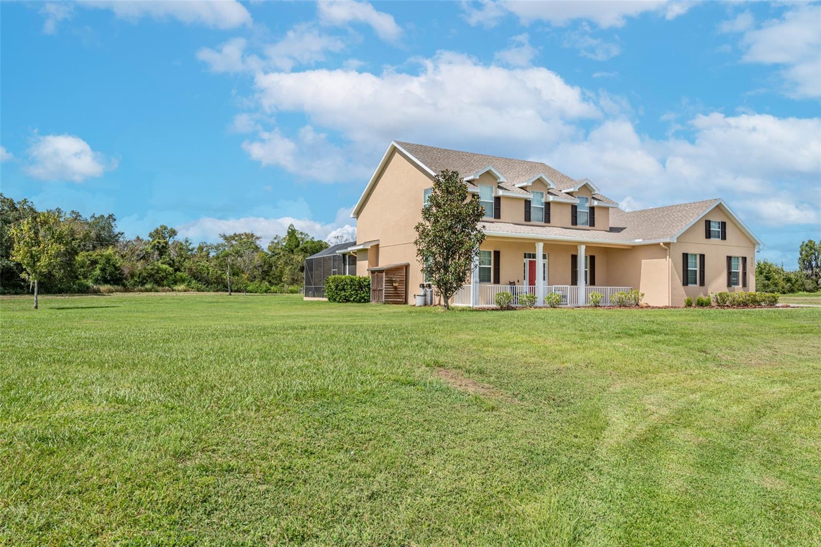 Image 4 of 60 For 8703 Alafia Hills Drive